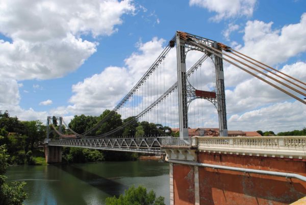 Pont suspendu : nouvelles règles de circulation à partir du 23 décembre