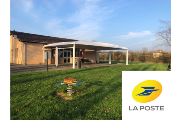 Installation d’une boîte aux lettre LA POSTE salle des fêtes de Sayrac