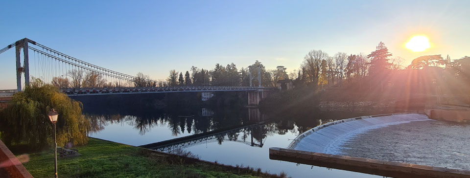 FERMETURE À LA CIRCULATION DU PONT SUSPENDU